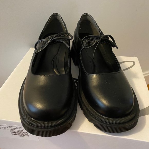 Black faux leather lug sole mary janes with bowtie, new w/box, size 7.5. - Picture 5 of 11